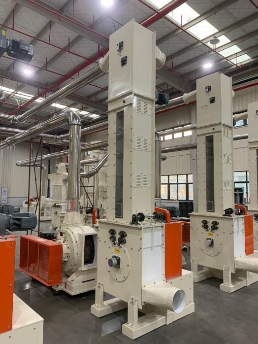 TH B400 Fiber Direct Quantitative feeder